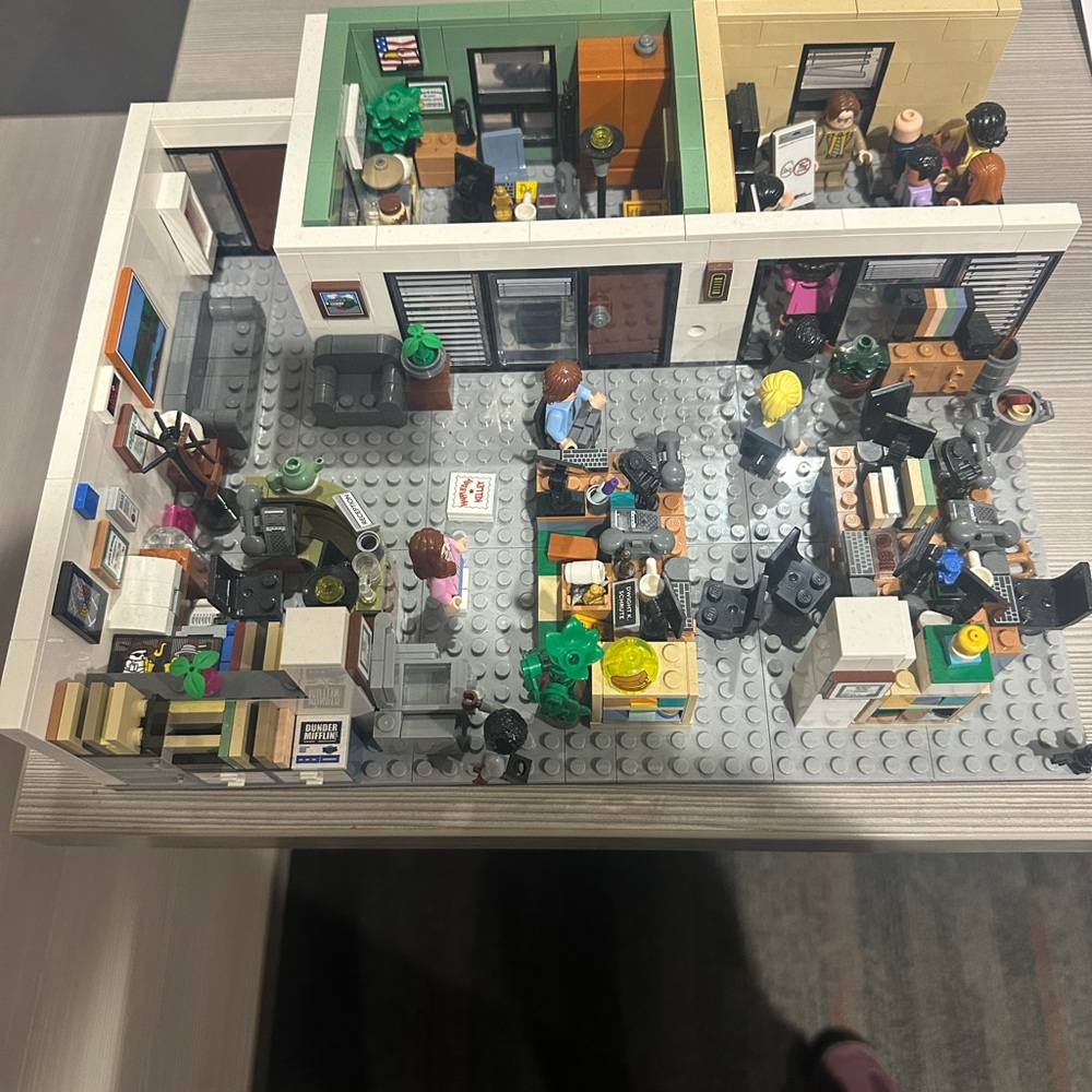 LEGO Home Office Set with Green, Gray, and Tan Accents